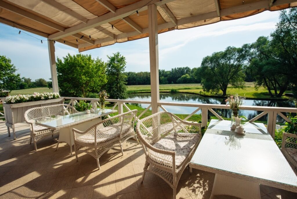 Гастрономическое путешествие в сердце русской провинции: чай из самовара, сыроварня и ужины на винодельне 3