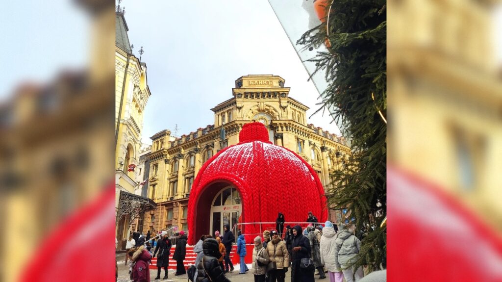 Погрузитесь в зимнюю сказку: новогодняя Москва, какой вы её ещё не видели 5