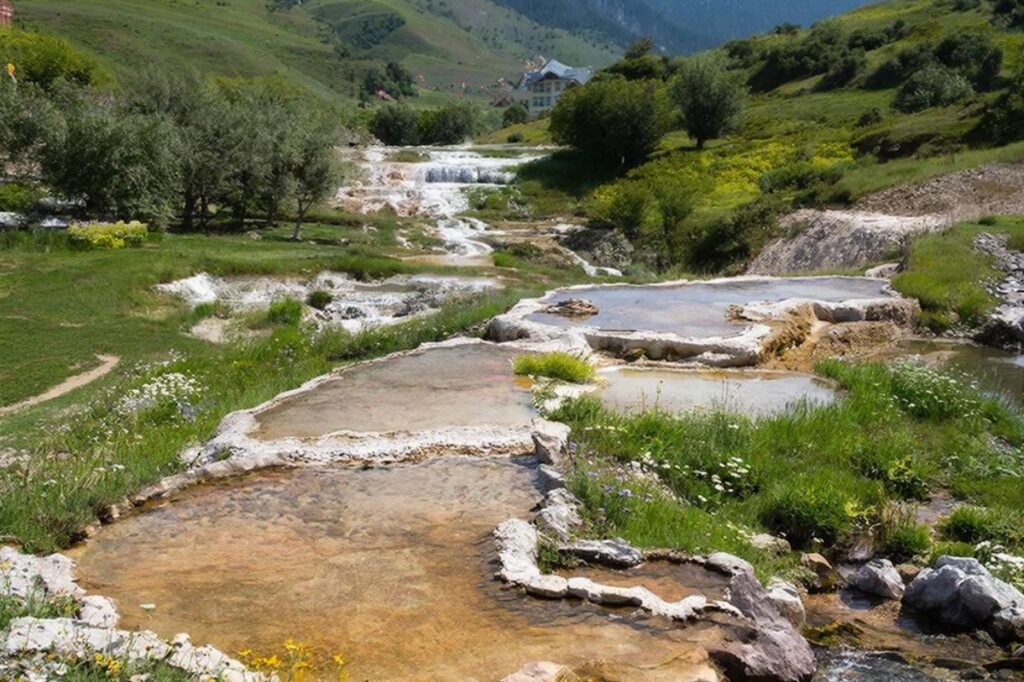 Россия в апреле: 6 мест, где весна красивее лета и дешевле осени 2