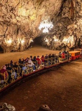 🌄 По Словении без гида: Постойнская пещера