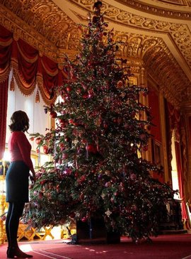 🤴 Новогодние традиции Букингемского дворца 17