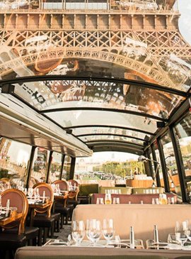 В поездке вы сможете узнать о достопримечательностях города и его секретах в сопровождении французской кухни.