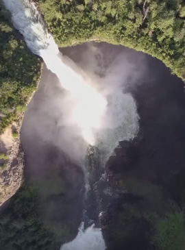 Уникальный водопад Хельмакен летом и настоящий ледяной вулкан зимой! 2