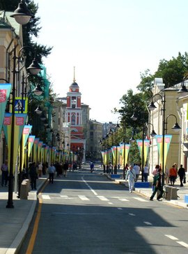 Ни самая старинная, ни самая центральная - улица Пятницкая 1