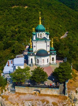 Южное побережье Крыма – одно из самых популярных мест отдыха у россиян 3