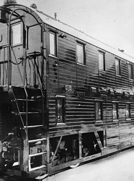 Поезд двухэтажной российской империи