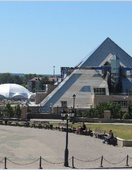 Культурно-развлекательный комплекс «Пирамида»