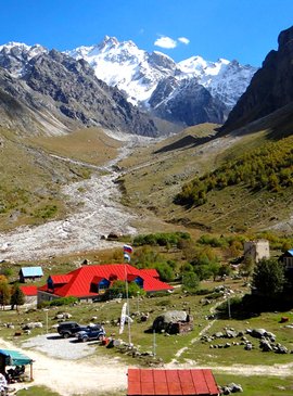 Альпинистский лагерь «Безинги»