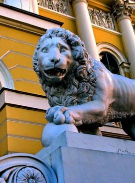 Почему в Петербурге так много львов? 1