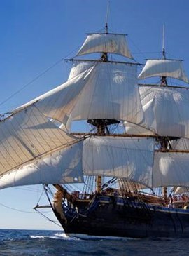 В Барселону прибыл самый большой деревянный парусный корабль в мире 1