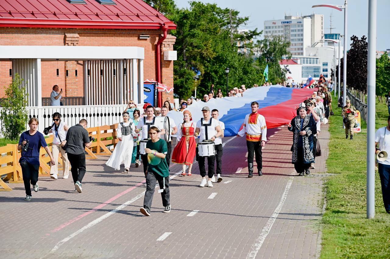Традиции и обычаи разных регионов: как погрузиться в культуру, не нарушая правил 1